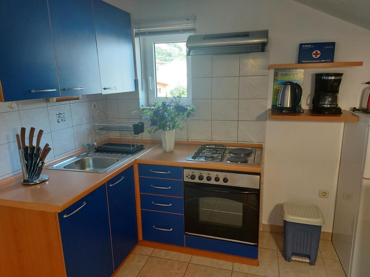 Apartments & Rooms Nensi Baška Eksteriør billede