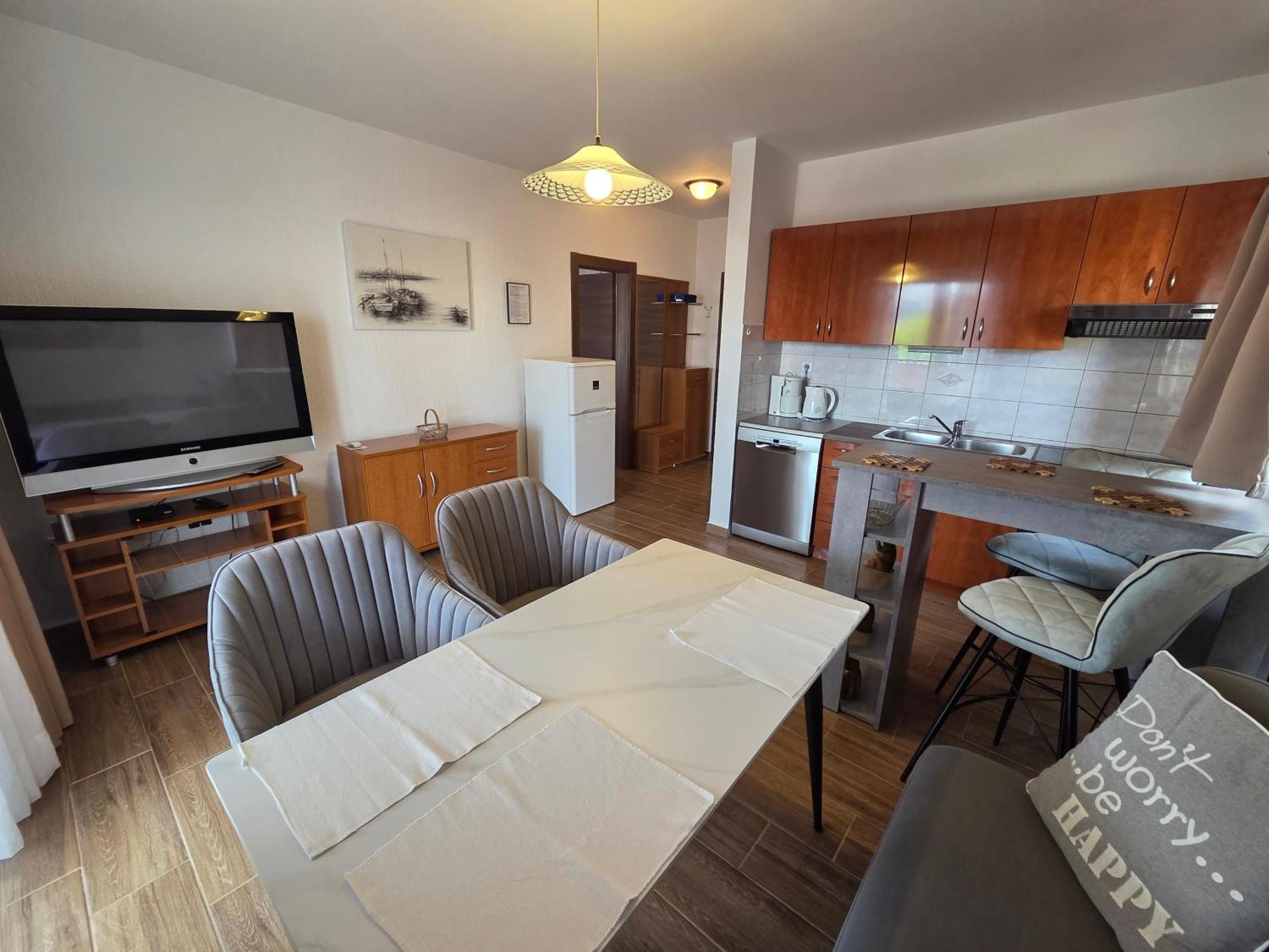 Apartments & Rooms Nensi Baška Eksteriør billede